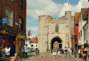 Западные ворота (West Gate Towers)
